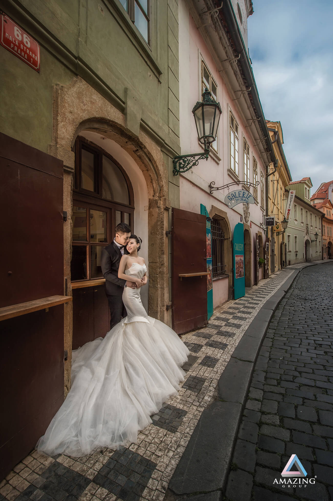 The Pre-Wedding Album of Zhao Feng & Jessica